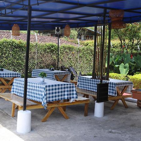 Finca Hotel Zona Franca Rionegro Bagian luar foto