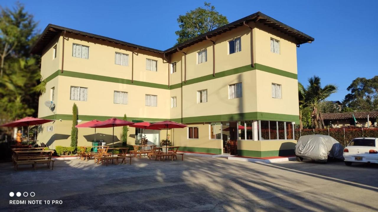 Finca Hotel Zona Franca Rionegro Bagian luar foto