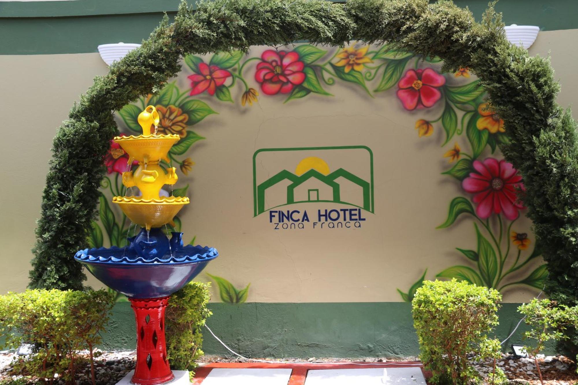 Finca Hotel Zona Franca Rionegro Bagian luar foto